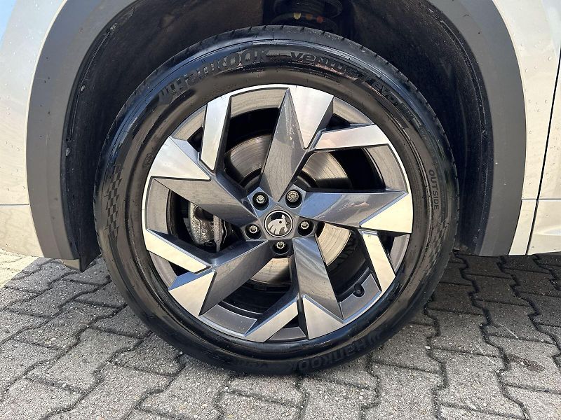 Škoda Kodiaq (2025) 2.0 TDI 4x4 DSG Sportline - fotka 31 z 35