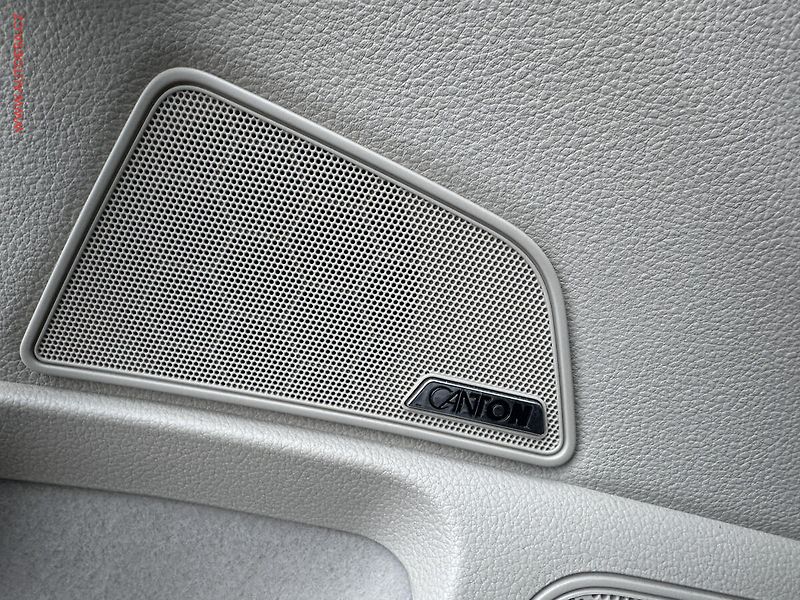 Škoda Superb (2015) 1.8TSI, 2.maj,ČR, Style, DSG - fotka 23 z 24