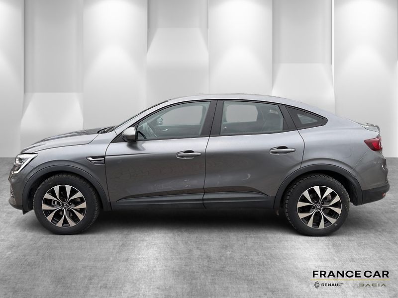 Renault Arkana (2023) 1,6 E-Tech 105 kW ZEN - fotka 8 z 24