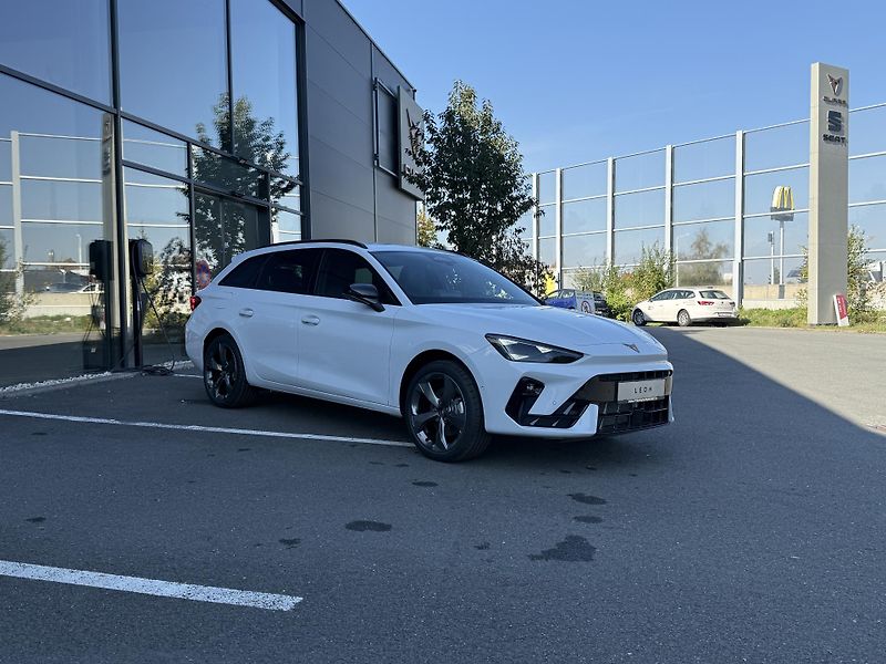 Cupra Leon (2026) Sportstourer 2.0TSi 150kW 4WD - fotka 3 z 13