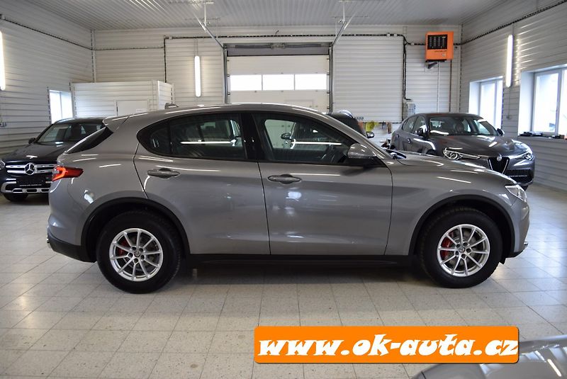 Alfa Romeo Stelvio 2.2 JTD Q4 SPORT 150 kW - DPH - fotka 9 z 60