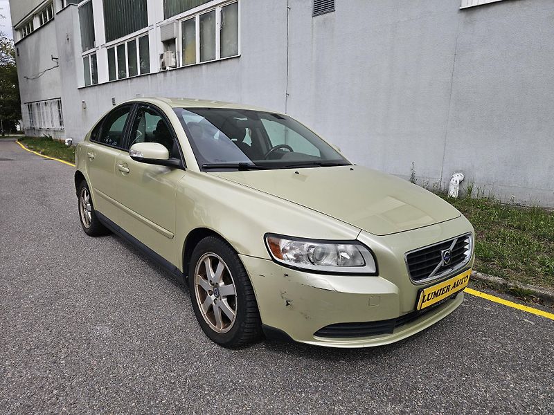 Volvo S40 (2007) 2.0D  - fotka 7 z 17