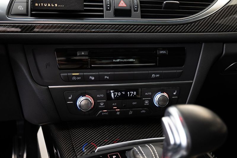 Audi RS 6 Bang&Olufsen/360 - fotka 13 z 26