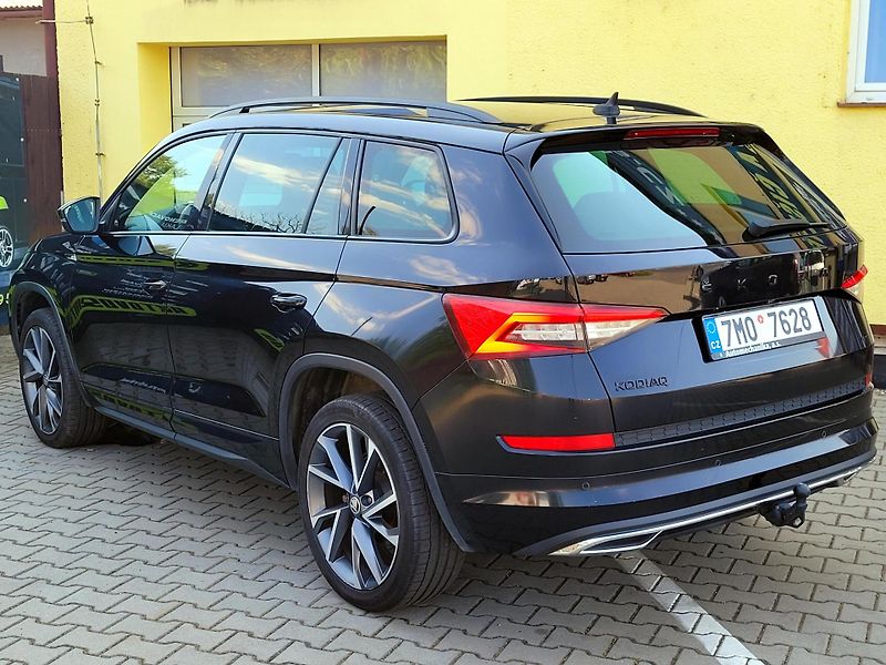 Škoda Kodiaq CZ,1maj,4x4, Sport-Line 140kW - fotka 7 z 48