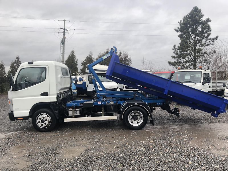 Mitsubishi Canter (2019) 7C18 3.0TDi nový nosič N1 B - fotka 7 z 12
