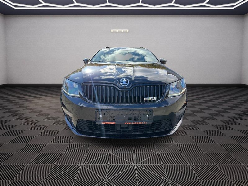 Škoda Octavia (2015) RS 2,0TDI 135Kw - fotka 2 z 32