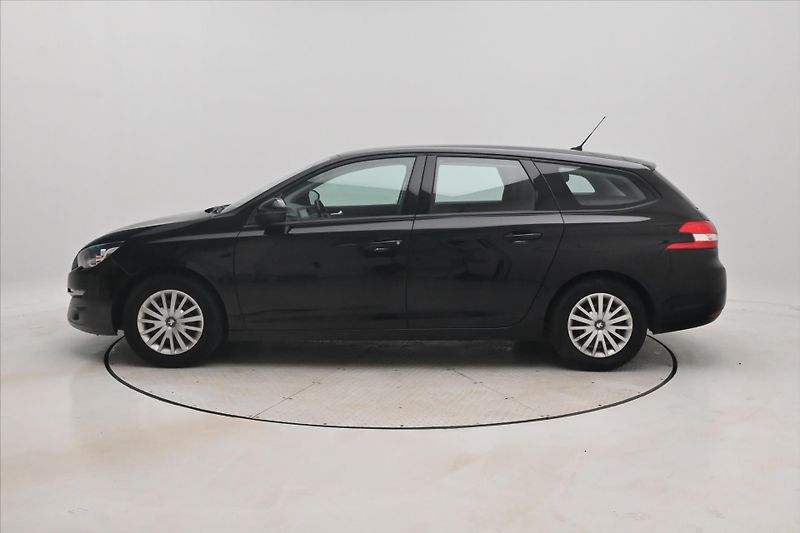Peugeot 308 1,6 BlueHDi 73kW tažné Záruka - fotka 8 z 29