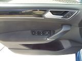 Volkswagen Touran (2016) Highline 1,4 TSI 110kW DSG - náhled 17