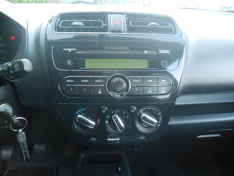 Mitsubishi Space Star 1.0 52KW, 35TKm,KLIMA - fotka 22 z 28