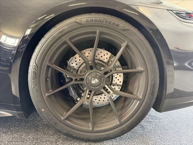 Porsche 911 4,0 GT3 Touring,CZ - fotka 29 z 29