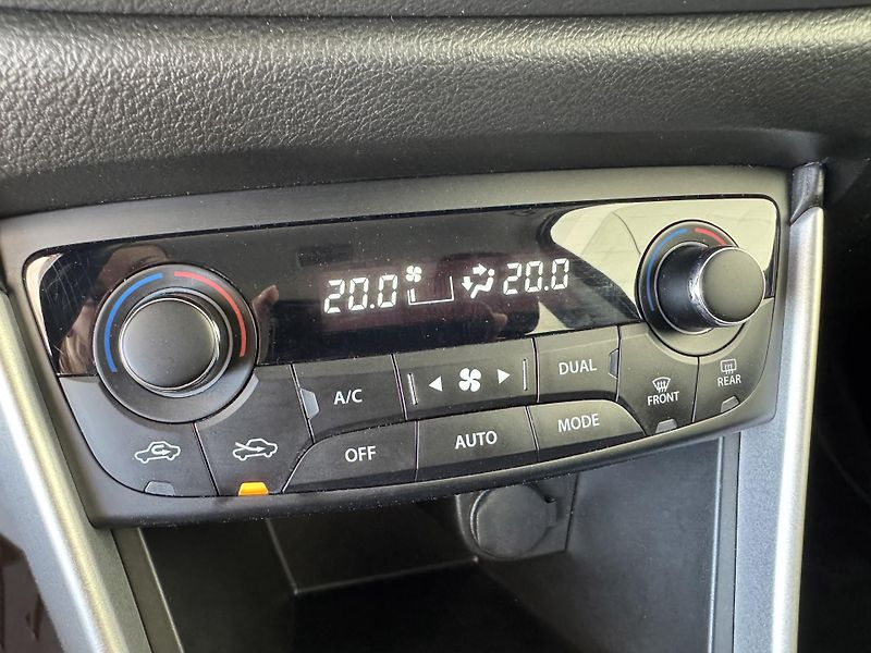 Suzuki SX4 S-Cross 1,0BoosterJet*Navi*REZERVACE! - fotka 20 z 31