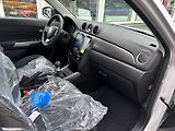 Suzuki Vitara Premium - náhled 9