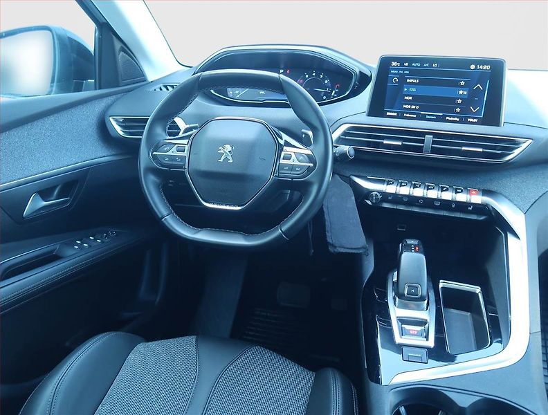 Peugeot 3008 (2019) 1.6 PureTech, Automat - fotka 7 z 18