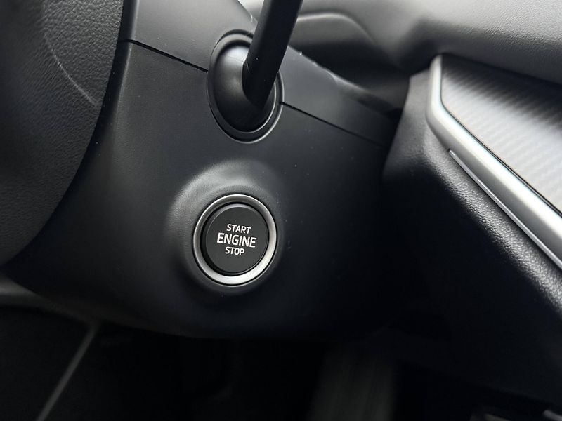 Škoda Elroq (2025) Sportline 60 63 kWh - fotka 14 z 22