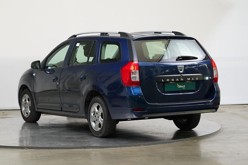 Dacia Logan - fotka 7 z 29