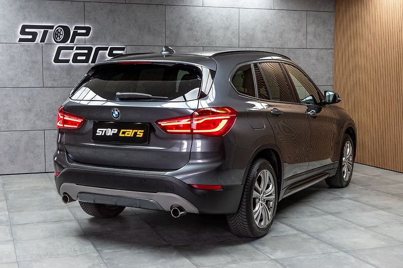 BMW X1 xDrive20d Sport Line*HEAD-UP* - fotka 6 z 42