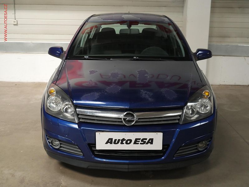 Opel Astra (2005) 1.4 16V, AC - fotka 2 z 18
