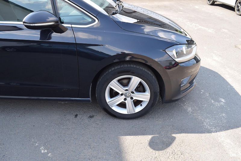 Volkswagen Golf Sportsvan (2015) 1.4TSI 92kw HGLBMT TAŽ KAM APP - fotka 5 z 50