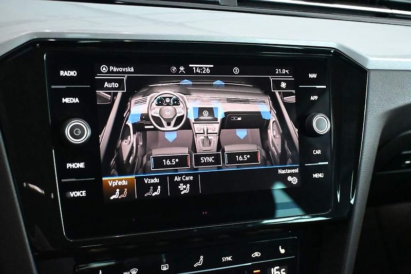Volkswagen Passat (2023) 2.0 LED ACC Tažné Masáž SCR Bu - fotka 20 z 34