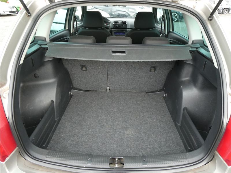 Škoda Fabia 1,2 HTP 51kW Family,po servise - fotka 24 z 42