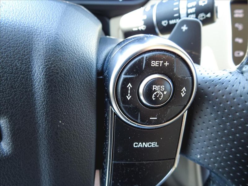 Land Rover Range Rover Sport 4,4 HSE SDV8 1. MAJITEL ČR - fotka 36 z 36