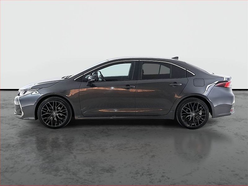 Toyota Corolla (2024) 1.8 Hybrid - fotka 3 z 23