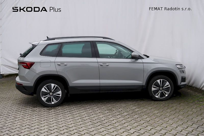 Škoda Karoq (2023) Style Plus 1,5 TSi/110 kW DSG - fotka 23 z 30