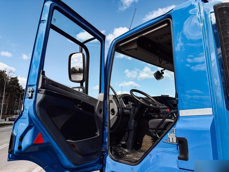 Tatra (2015) T 158 Phoenix 6x6 JNK EURO 6 - fotka 8 z 16