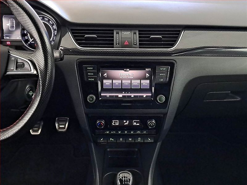 Škoda Rapid (2019) Monte Carlo 1.0 TSI, Bi-Xenony - fotka 12 z 19