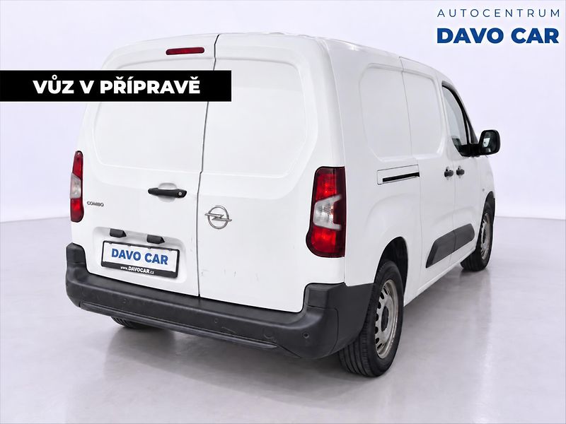 Opel Combo 1,5 CDTI 75kW Enjoy Plus L2 CZ - fotka 4 z 12