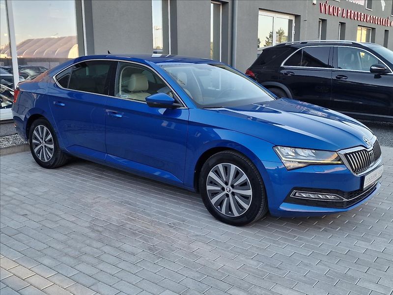 Škoda Superb 2.0TDI DSG Style,ČR,1.Majitel - fotka 2 z 50