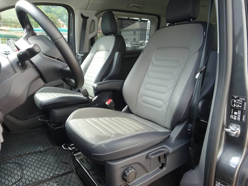Volkswagen Caravelle (2025) Style 2,0TDI 4 Motion 8.AUT DR - fotka 6 z 31