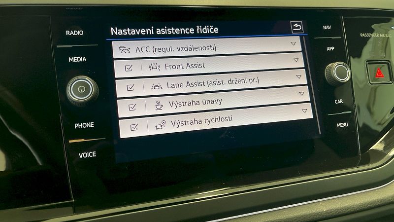 Volkswagen Taigo (2025) R-Line 1.0TSI 85kW - fotka 27 z 31