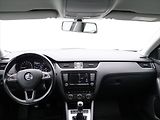 Škoda Octavia 2,0 TDI 110kW CZ Style Kessy - náhled 22