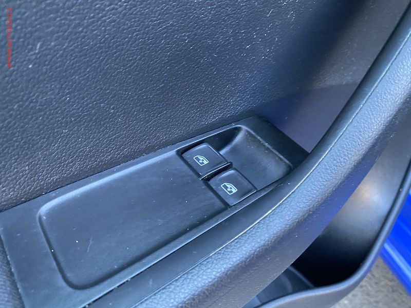 Škoda Fabia (2019) 1.0 TSi, 1.maj,ČR, Active - fotka 13 z 16