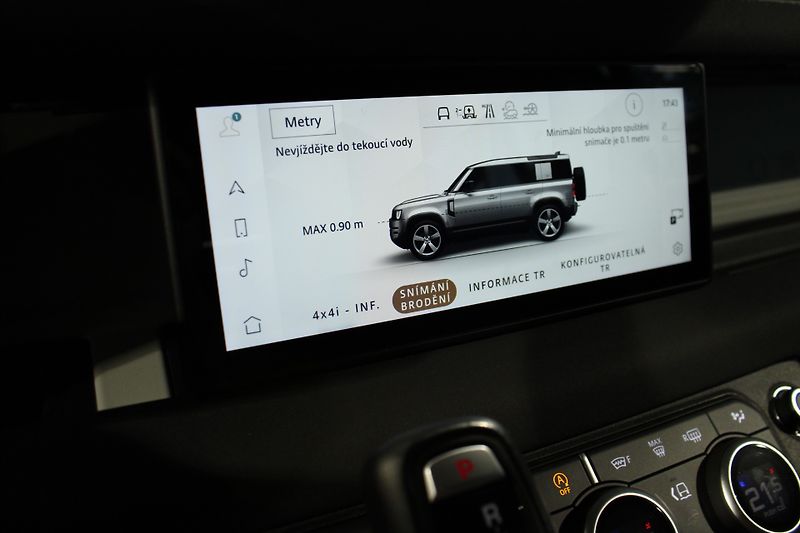 Land Rover Defender 110 D300 SE ACC/NezTop/360°/Ta - fotka 21 z 32