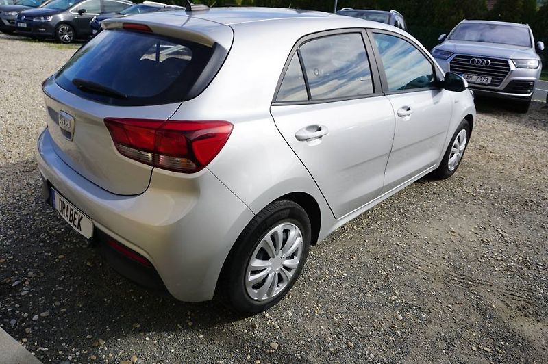 Kia Rio (2021) 1,2 1MAJ NOVÉ V ČR - fotka 6 z 28