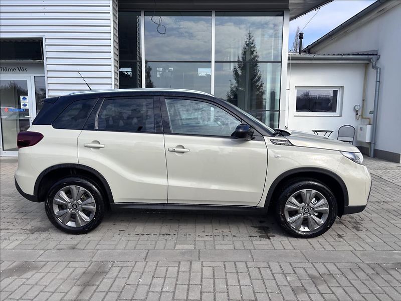 Suzuki Vitara (2026) 1,4 BoosterJet Automat  Premiu - fotka 5 z 18