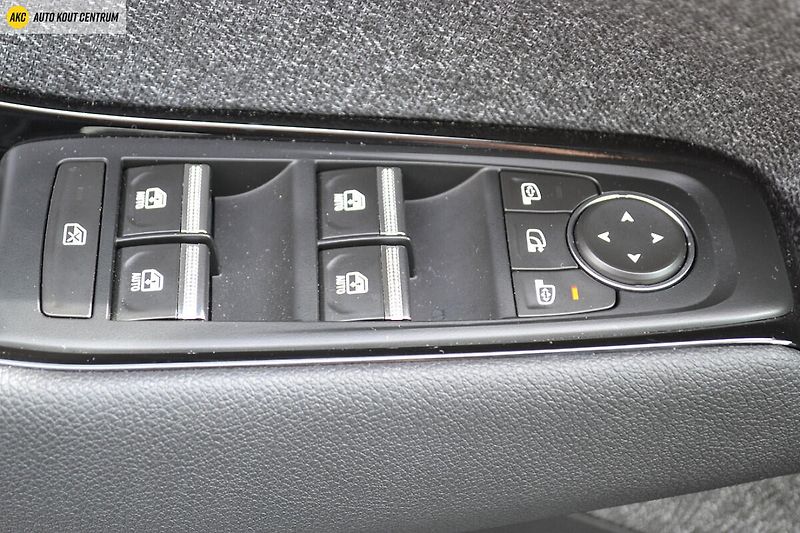 Renault Espace techno full hybrid E-Tech 200 - fotka 60 z 64