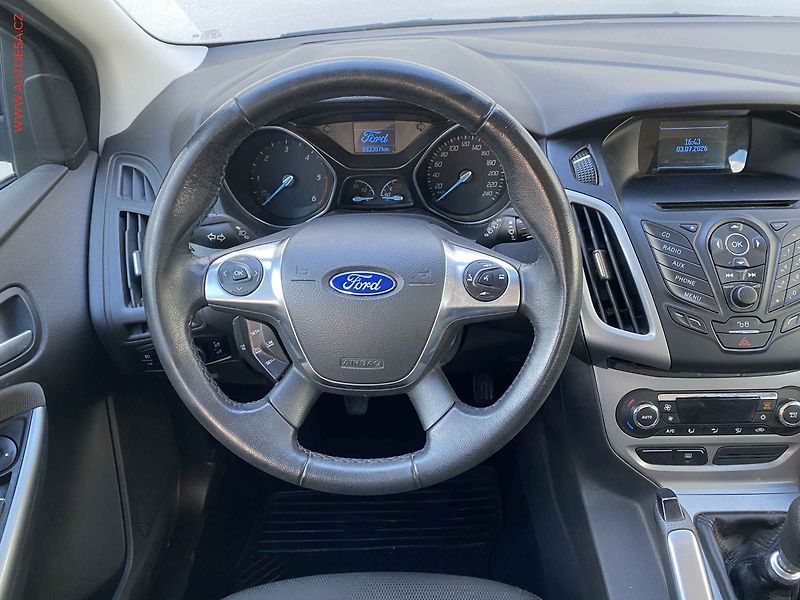 Ford Focus (2013) 1.6 TDCI, ČR, servis.kniha - fotka 11 z 16