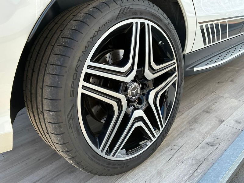Mercedes-Benz Třídy M (2015) ML63 AMG ,386KW, 4MATIC, H/K - fotka 30 z 43