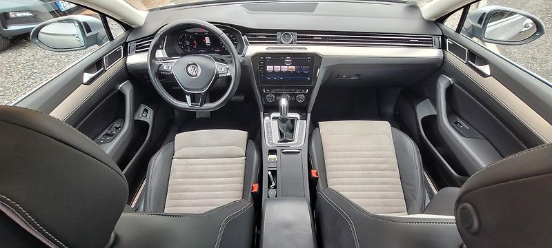 Volkswagen Passat (2017) Variant 2,0TDi 176kW DSG 4×4 - fotka 20 z 60