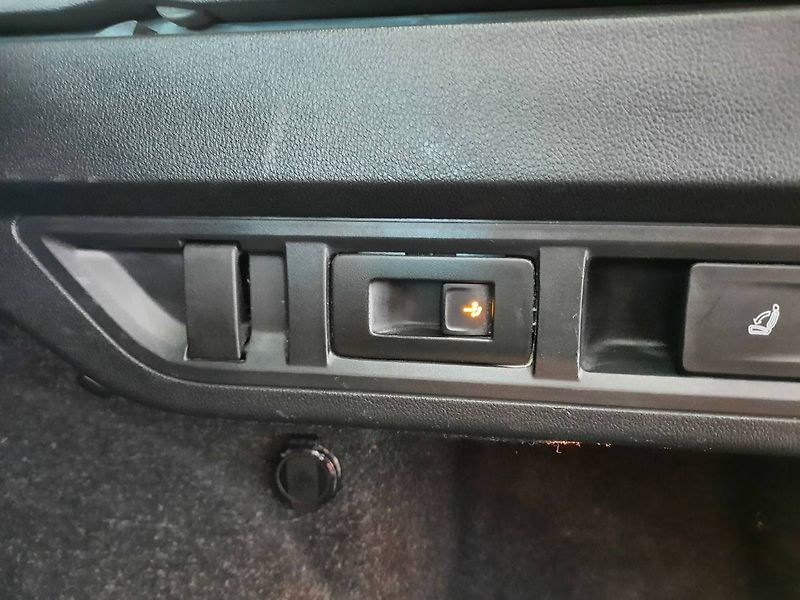 Škoda Octavia (2023) Combi 2.0 TDI (110kW/150k) DSG - fotka 24 z 29