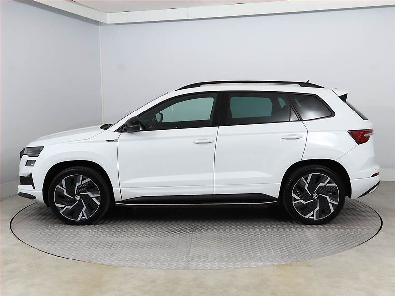 Škoda Karoq (2022) Sportline 2.0 TSI - fotka 3 z 22