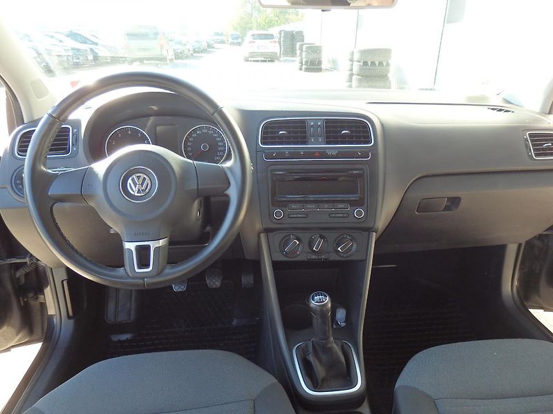 Volkswagen Polo 1.2 TSI 77 kW KLIMA, ESP - fotka 12 z 13