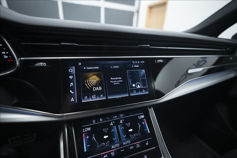 Audi Q7 3,0 TDI QUATTRO S-LINE 1. MAJ - fotka 39 z 45