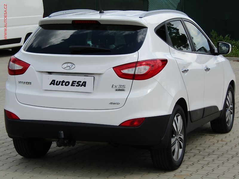 Hyundai ix35 (2014) 2.0 CRDi 4WD, ČR, servis - fotka 6 z 23