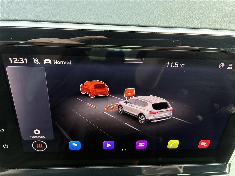 Seat Tarraco 2,0 TDI FR MANUÁL TAŽNÉ KAMERA - fotka 27 z 37