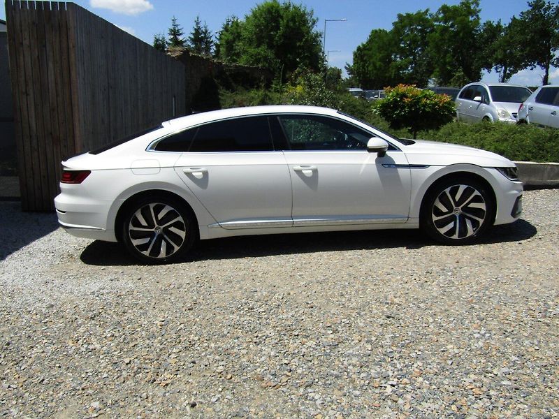 Volkswagen Arteon (2019) 2.0 TDI 140kW R-Line - fotka 3 z 44