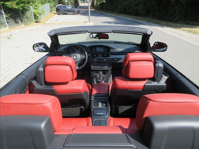 BMW Řada 3 325i 160Kw, Navi, 97 tis. Km. - fotka 25 z 42
